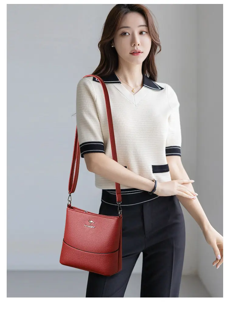 Women's Black Crossbody Bag Large Capacity New Shoulder Fashion — feature 11