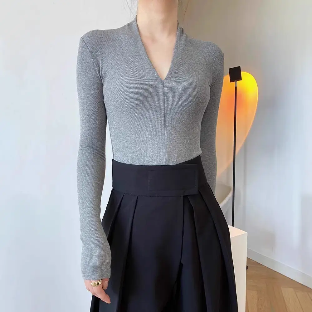 Black Deep V Neck Half-Sleeved T-Shirt for Women's Summer Outer Wear, Slimming Look Korean Style Pure Lust Style Three-Quarter Sleeve Bottoming Top - Image 4