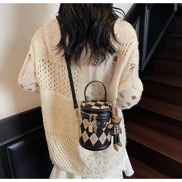 Retro Crossbody Bag for Women 2026 New Fashion — feature 11