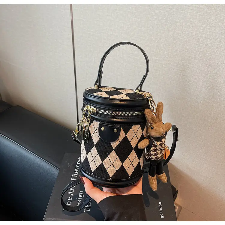 Retro Crossbody Bag for Women 2026 New Fashion — feature 19