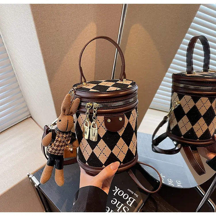 Retro Crossbody Bag for Women 2026 New Fashion — feature 21