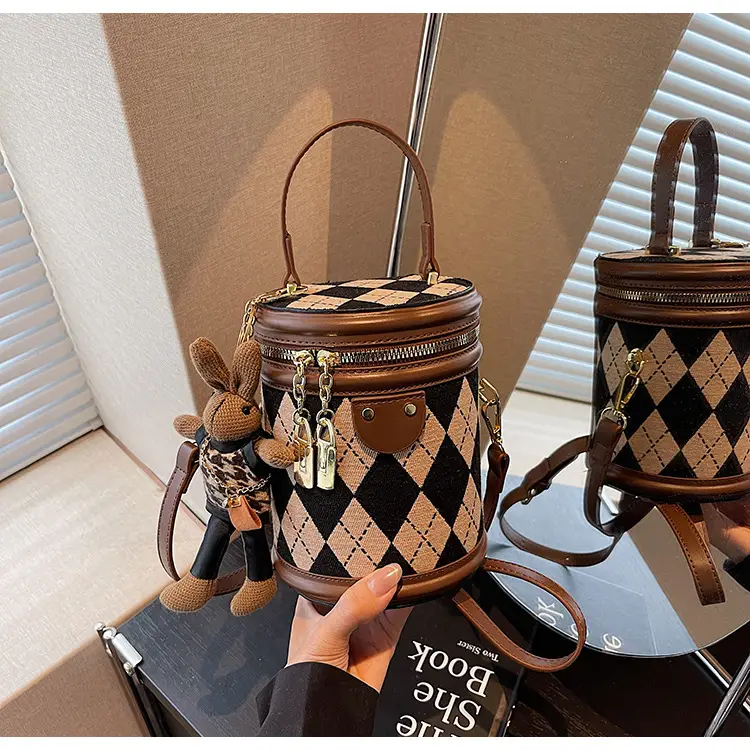 Retro Crossbody Bag for Women 2026 New Fashion — feature 22