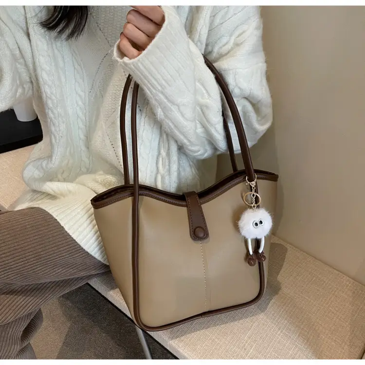 High-End Brown Leather Shoulder Bag 2025 New — feature 19