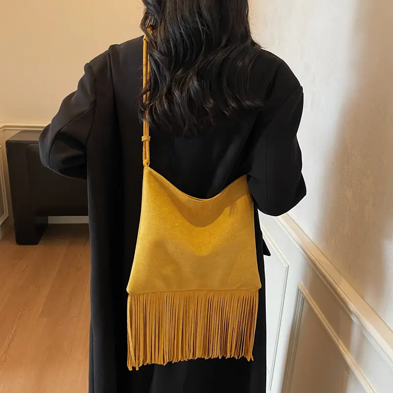 Women's Tassel Shoulder Bag Olive Green 2025 - Image 8