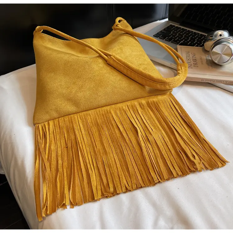 Women's Tassel Shoulder Bag Olive Green 2025 — feature 16