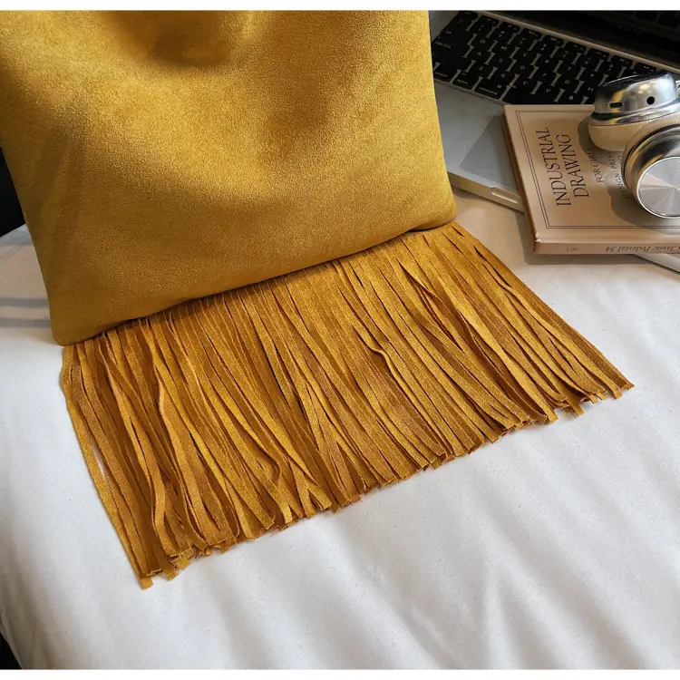 Women's Tassel Shoulder Bag Olive Green 2025 — feature 19