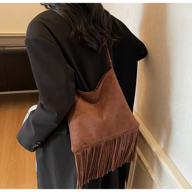 Women's Tassel Shoulder Bag Olive Green 2025 — feature 31