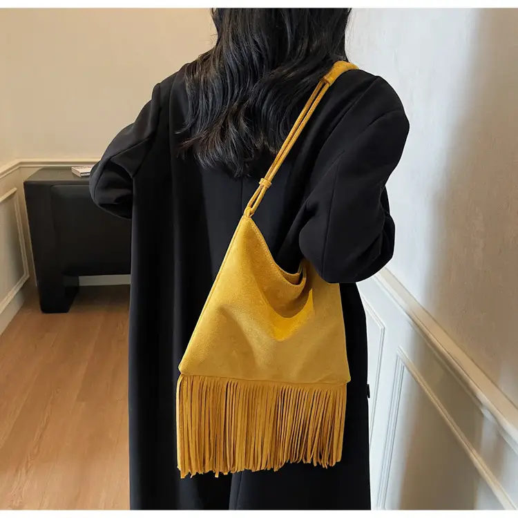 Women's Tassel Shoulder Bag Olive Green 2025 — feature 33