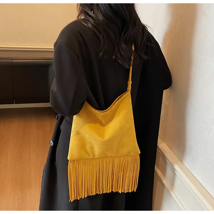 Women's Tassel Shoulder Bag Olive Green 2025 — feature 36