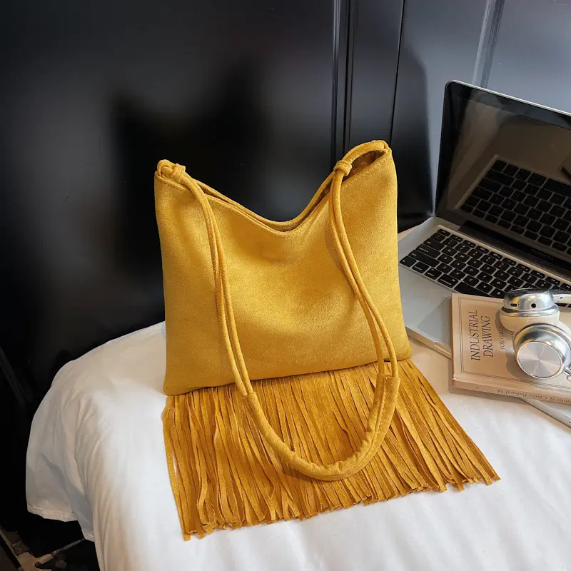 Women's Tassel Shoulder Bag Olive Green 2025 - Image 2