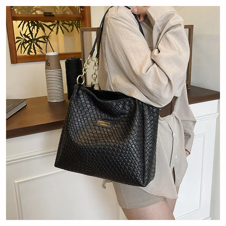 Green Woven Textured Shoulder Bag for Women — feature 30