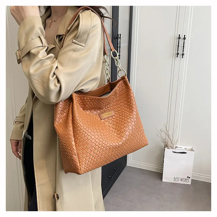 Green Woven Textured Shoulder Bag for Women — feature 36