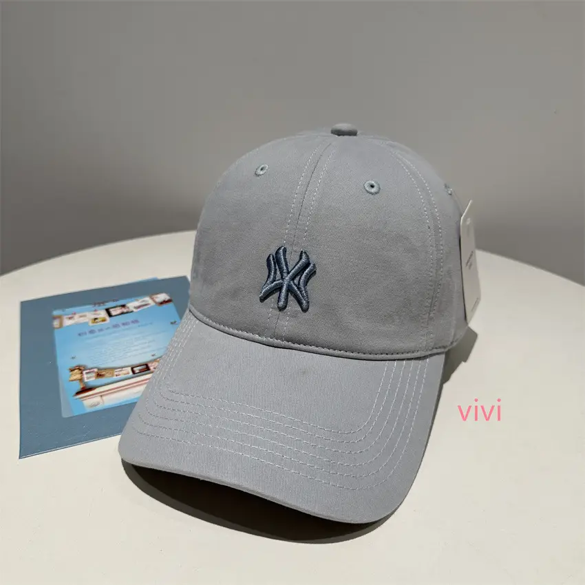 Unisex Embroidered Baseball Cap Maroon Spring Autumn Sun Protection - Image 4