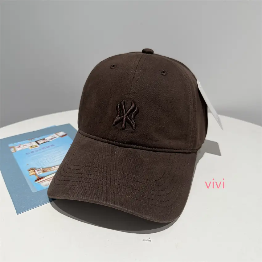 Unisex Embroidered Baseball Cap Maroon Spring Autumn Sun Protection - Image 3