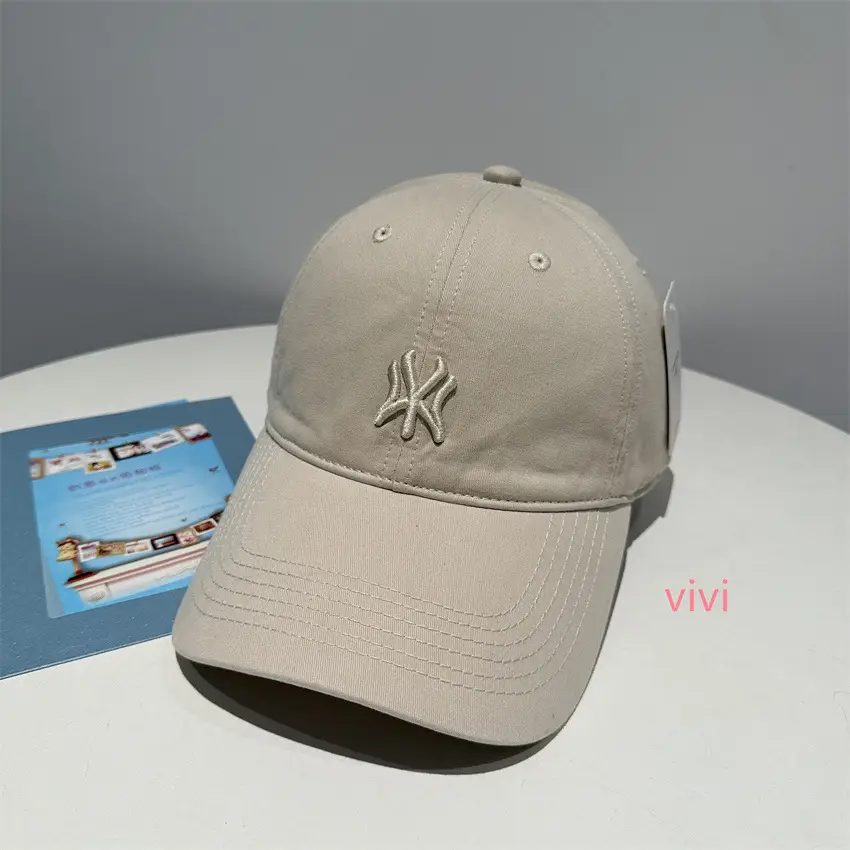 Unisex Embroidered Baseball Cap Maroon Spring Autumn Sun Protection - Image 6