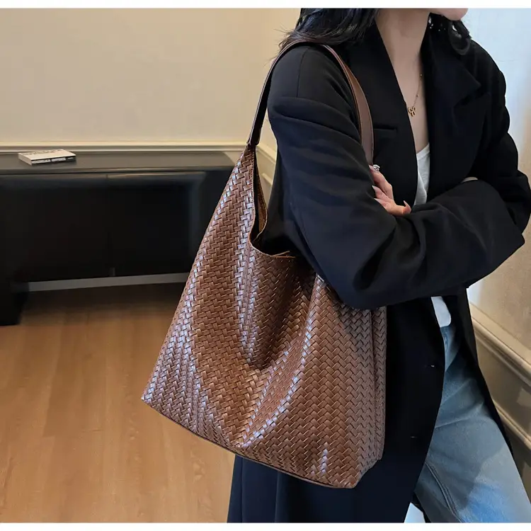 Autumn Winter Woven Tote Bag Korean Style Brown — feature 7
