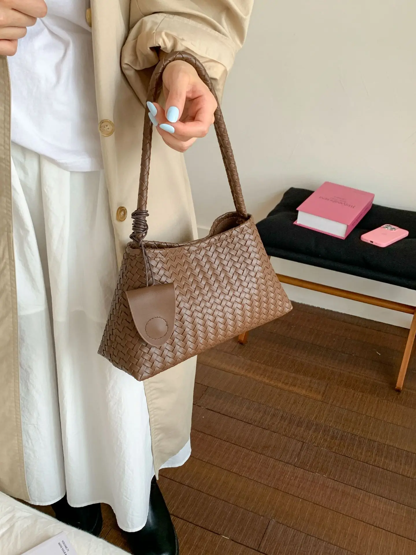 Retro Brown Textured Crossbody Bag for Women