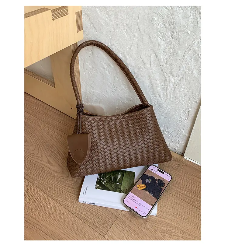 Retro Brown Textured Crossbody Bag for Women — feature 20