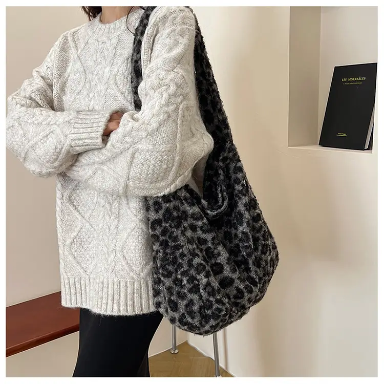 Korean Style Furry Leopard Print Wool Shoulder Bag — feature 12