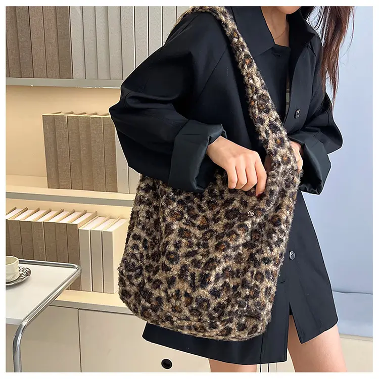 Korean Style Furry Leopard Print Wool Shoulder Bag — feature 21