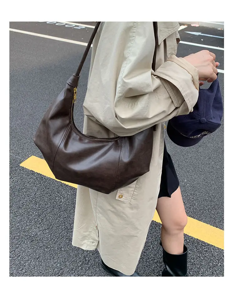 Brown Leather Shoulder Bag for Women 2025 — feature 13