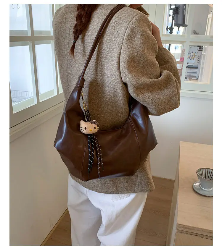 Brown Leather Shoulder Bag for Women 2025 — feature 26