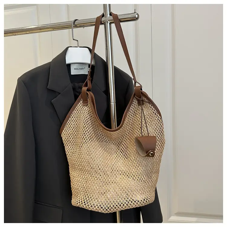 Women Woven Shoulder Bag 2025 Summer Niche Design — feature 21