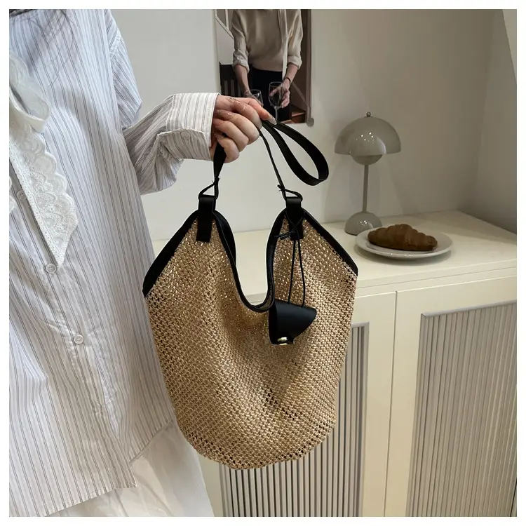 Women Woven Shoulder Bag 2025 Summer Niche Design — feature 7
