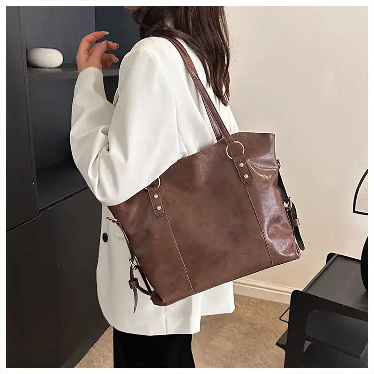 Black Leather Shoulder Bag for Women Large Capacity — feature 27