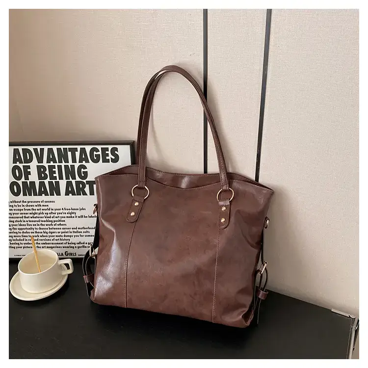 Black Leather Shoulder Bag for Women Large Capacity — feature 42