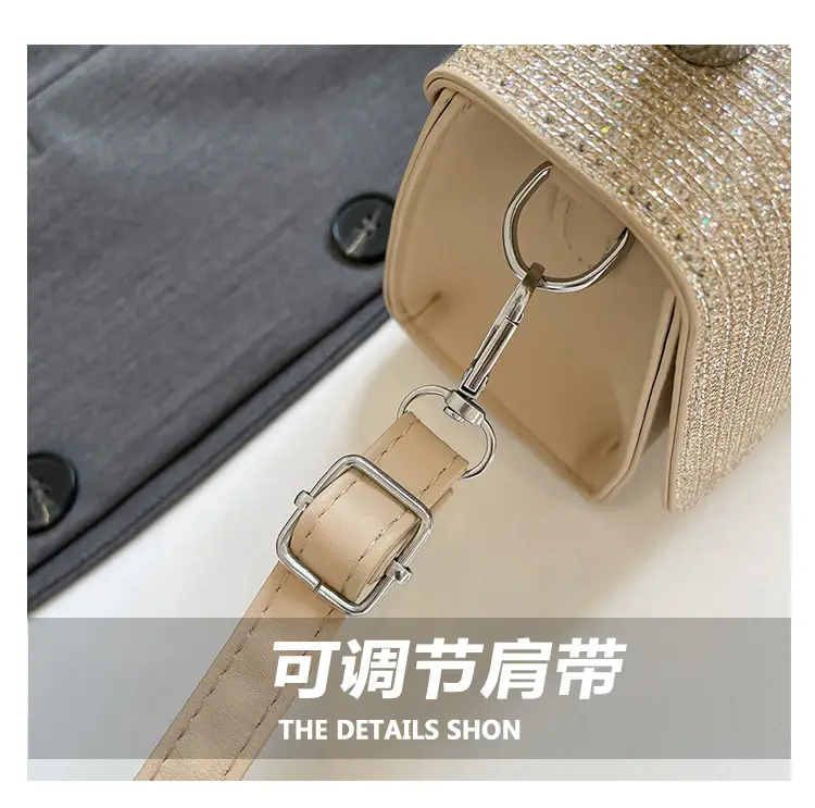 Crossbody Bag Women Bright Star Oblique 2025 — feature 11