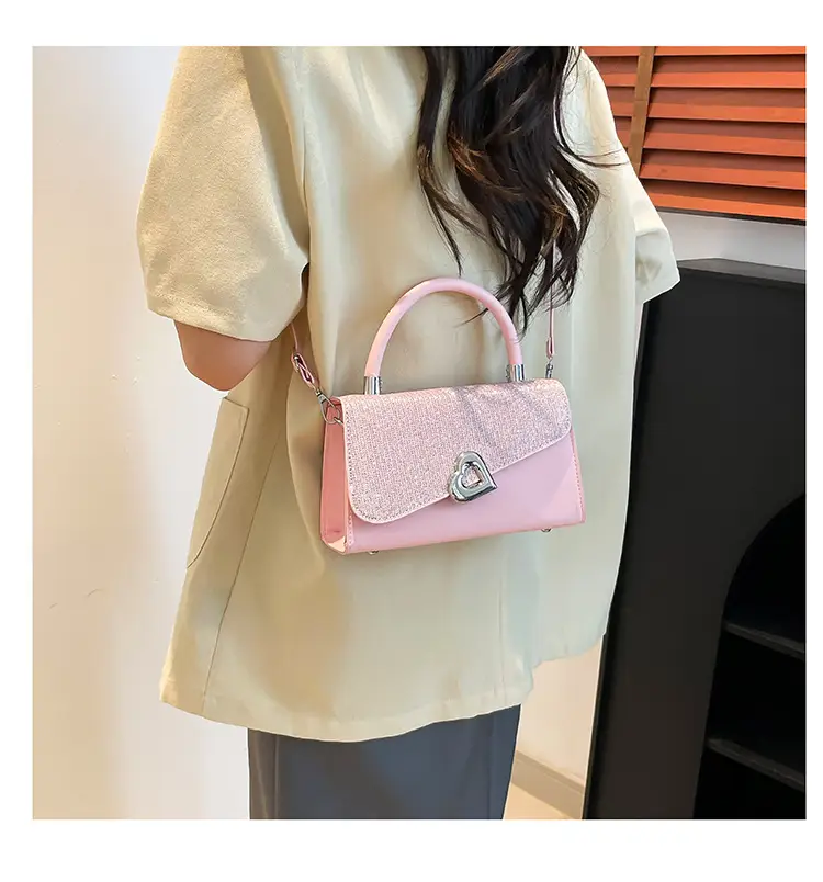 Crossbody Bag Women Bright Star Oblique 2025 — feature 18