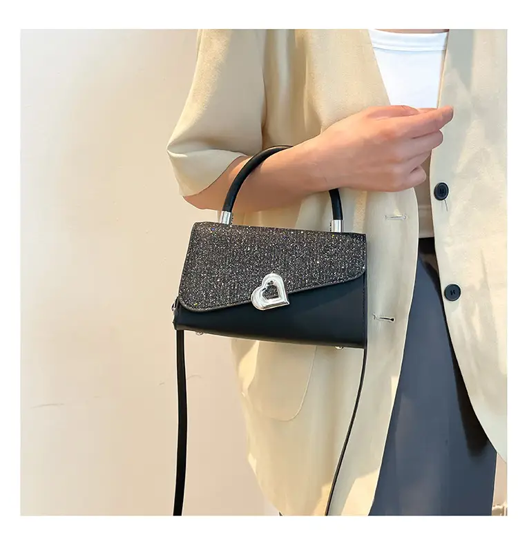Crossbody Bag Women Bright Star Oblique 2025 — feature 23