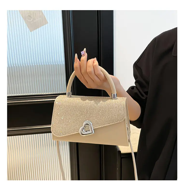 Crossbody Bag Women Bright Star Oblique 2025 — feature 29