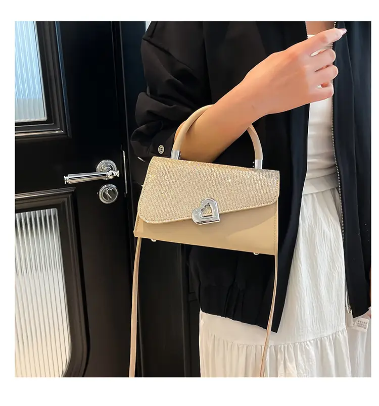 Crossbody Bag Women Bright Star Oblique 2025 — feature 30