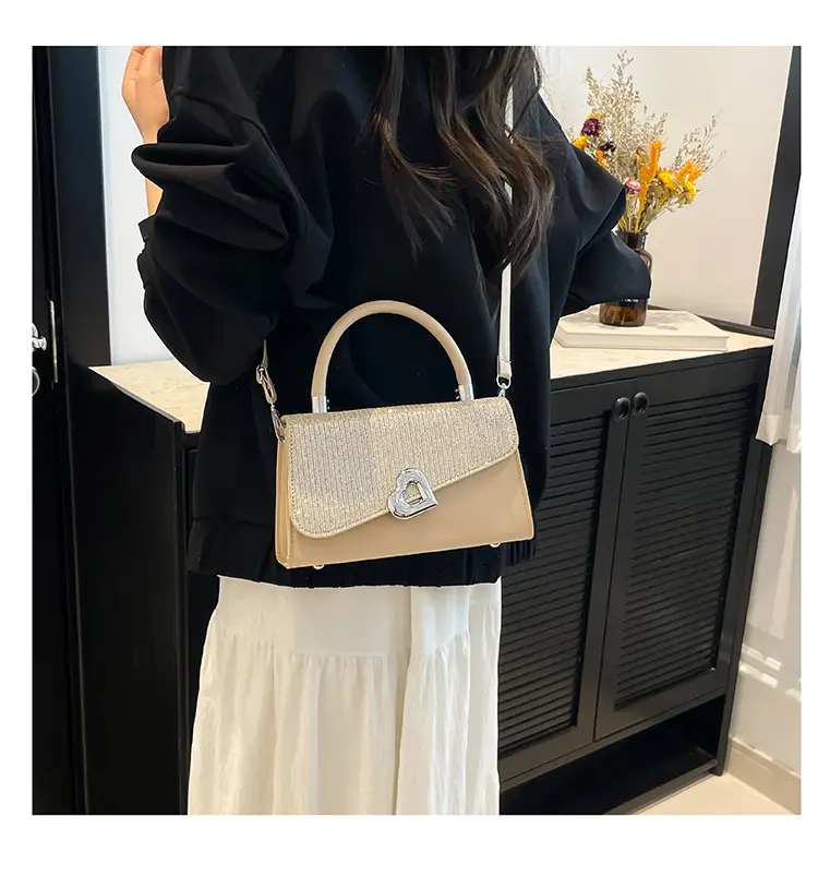 Crossbody Bag Women Bright Star Oblique 2025 — feature 32