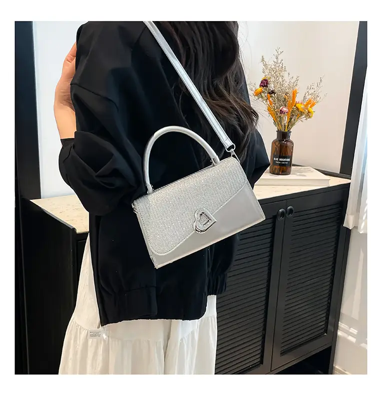Crossbody Bag Women Bright Star Oblique 2025 — feature 41