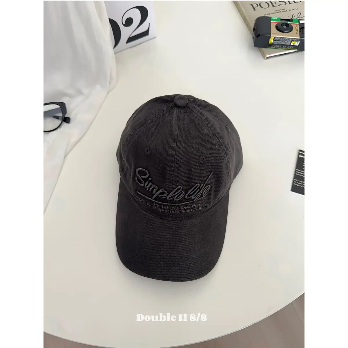 Double I I Retro Letter Embroidery Baseball Cap for Women - Image 3