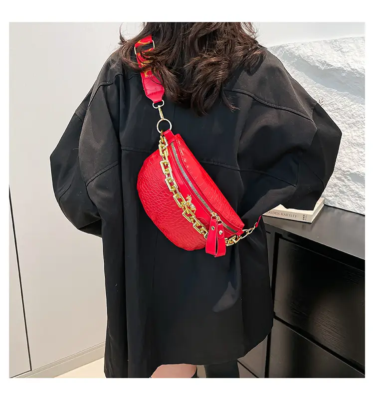 Women's Crocodile Pattern Chest Bag with Gold Chain — feature 11