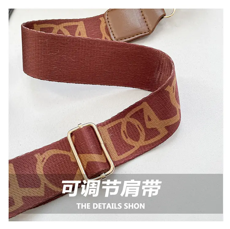 Women's Crocodile Pattern Chest Bag with Gold Chain — feature 3