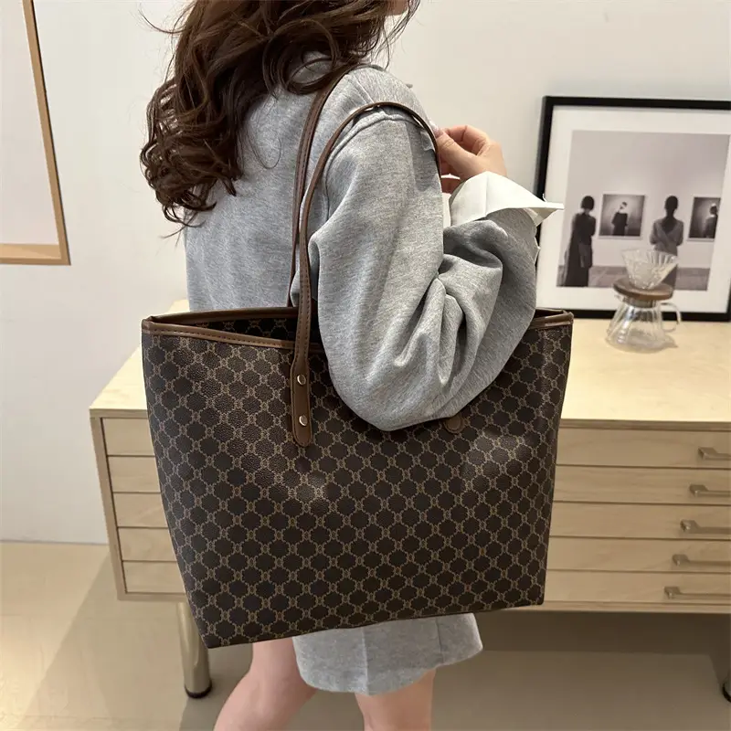 Women Retro Monogram Tote Bag Large Capacity Shoulder Bag - Image 5
