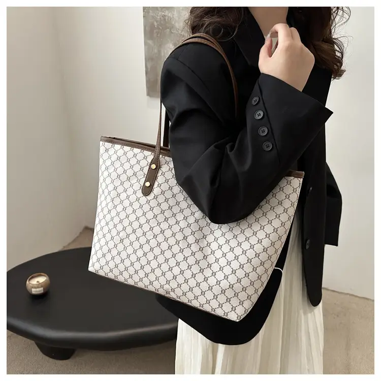 Women Retro Monogram Tote Bag Large Capacity Shoulder Bag — feature 17