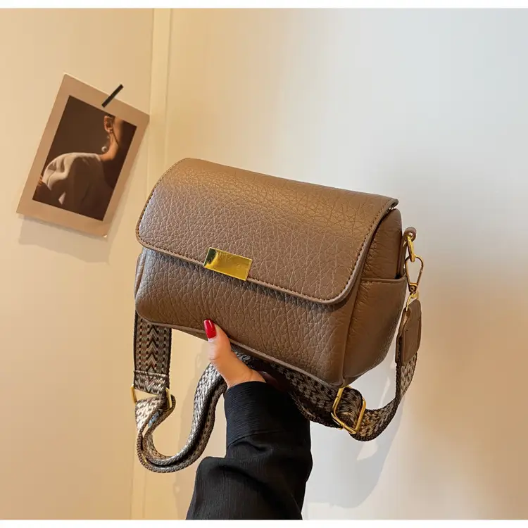 Black Crossbody Bag for Women 2025 New Style — feature 11