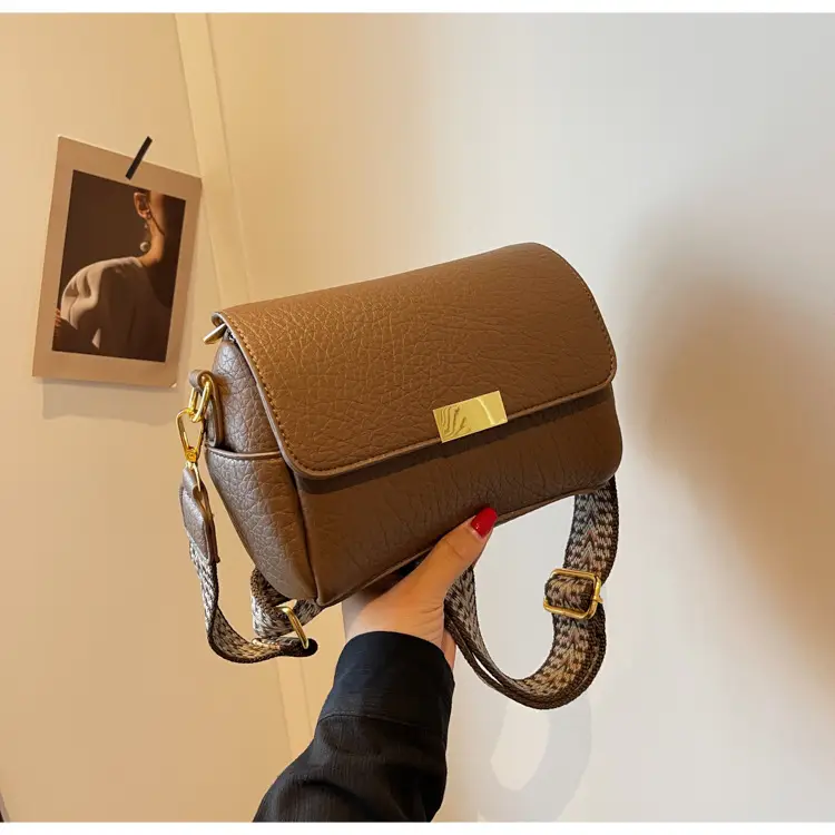 Black Crossbody Bag for Women 2025 New Style — feature 12