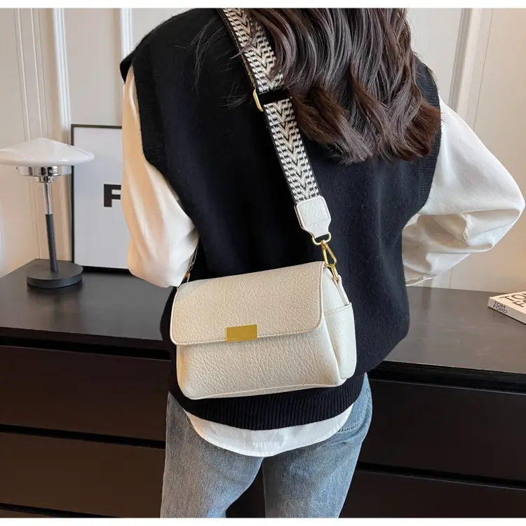 Black Crossbody Bag for Women 2025 New Style — feature 26