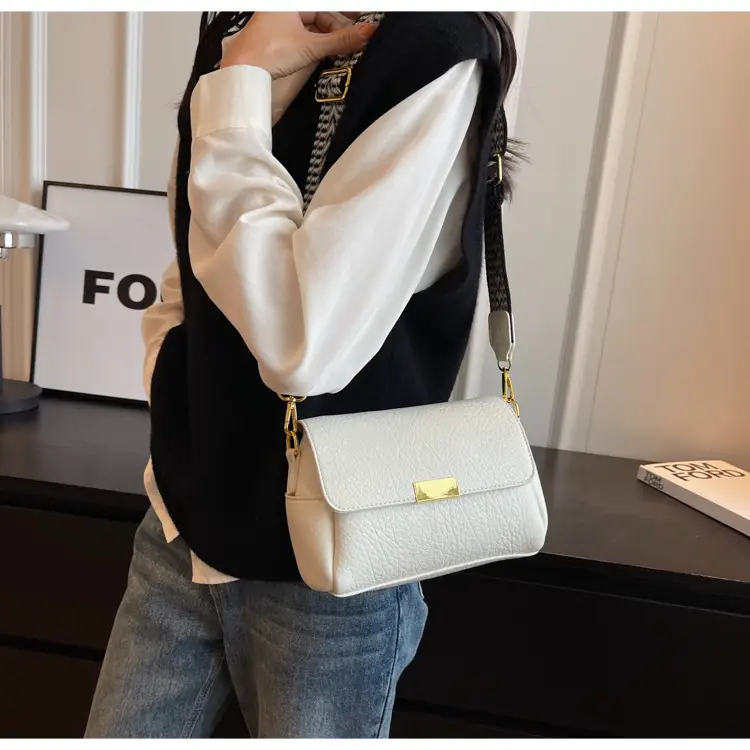 Black Crossbody Bag for Women 2025 New Style — feature 27