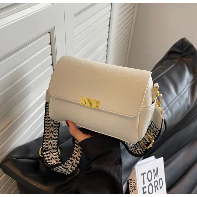 Black Crossbody Bag for Women 2025 New Style - Image 2
