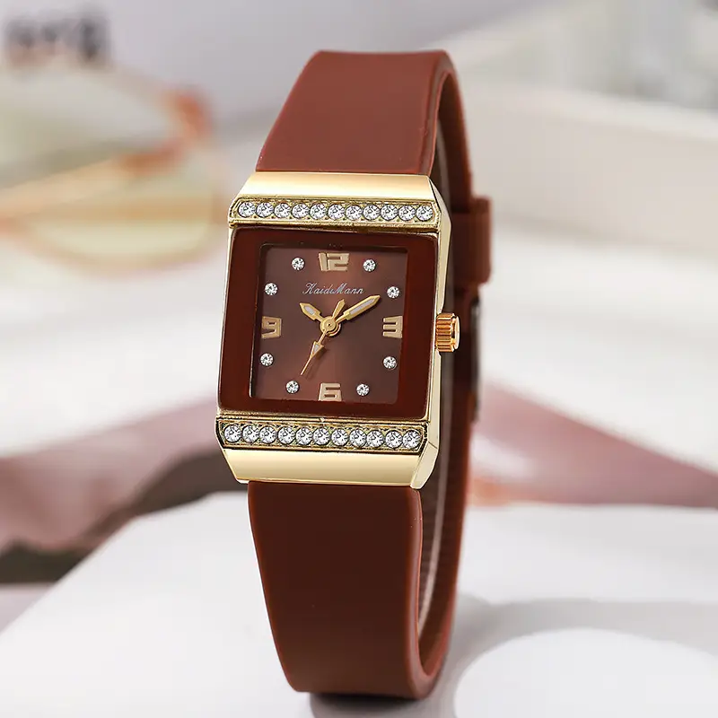 Square Niche New Style Women's Watch Women's Watch Silicone Hot Style Diamond-Encrusted Light Luxury Gold Student Party Fashion Wholesale - Image 3