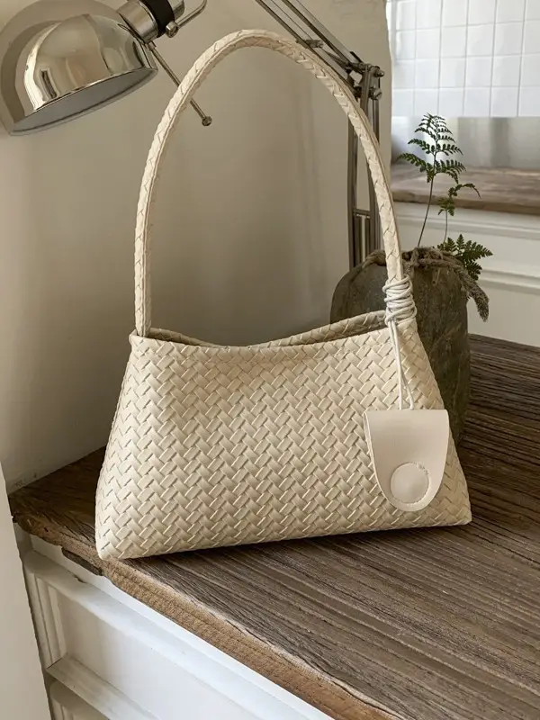 Woven Leather Shoulder Bag for Women 2025 New Niche Design - Image 9