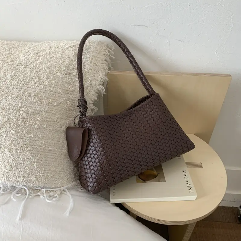 Woven Leather Shoulder Bag for Women 2025 New Niche Design - Image 2